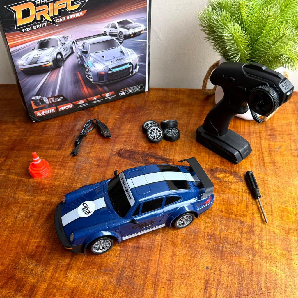 Vintage Porsche 911 RC car